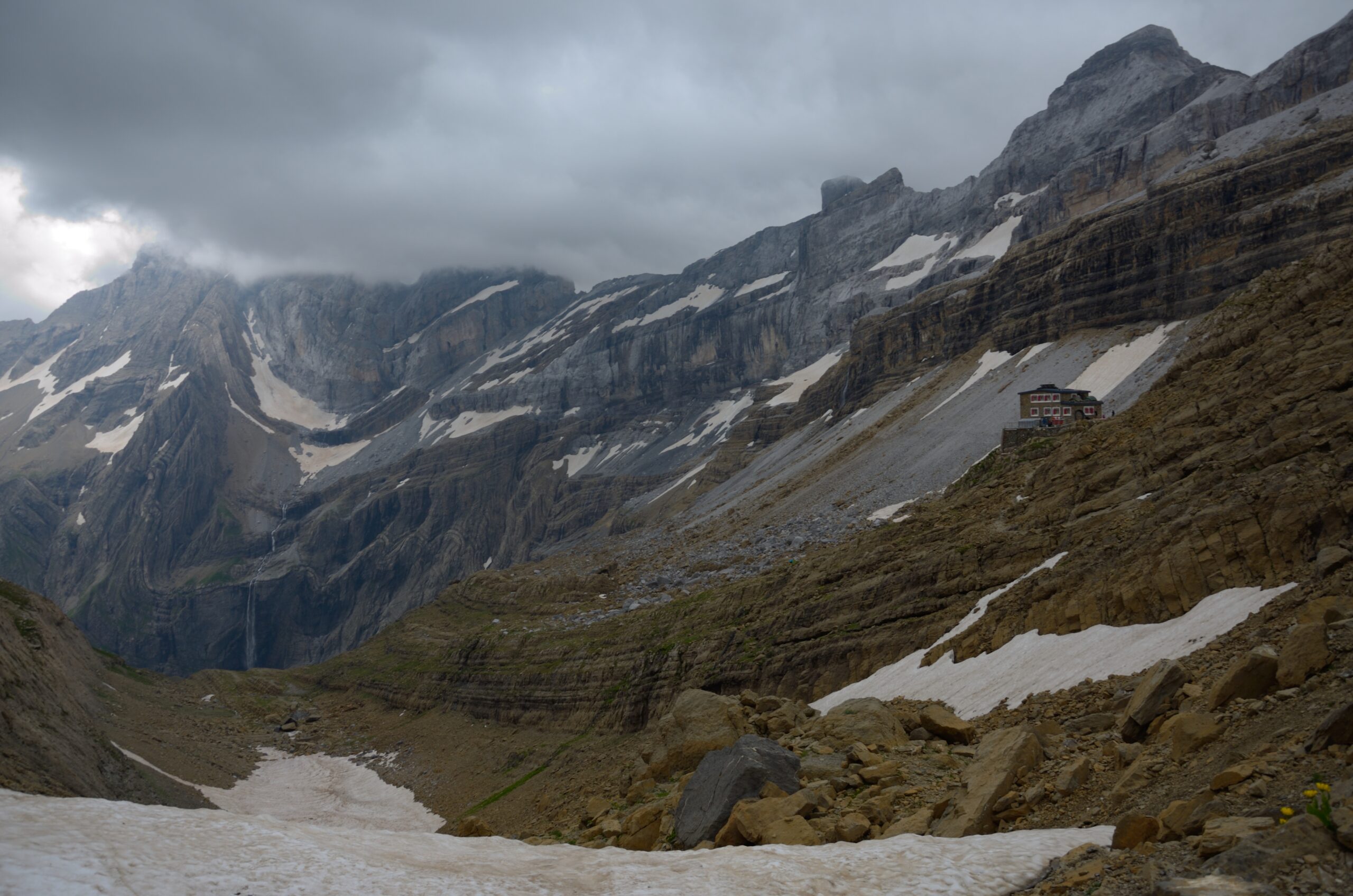 Refuge des Sarradets beneath the cliffs of the Cirque de Gavarnie